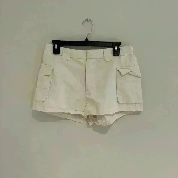 Pacsun Beige Denim Shorts Size Large Like New - Picture 1 of 1